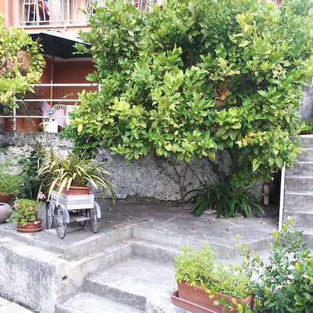 Ai Tre Limoni Bed & Breakfast Varazze Exterior photo