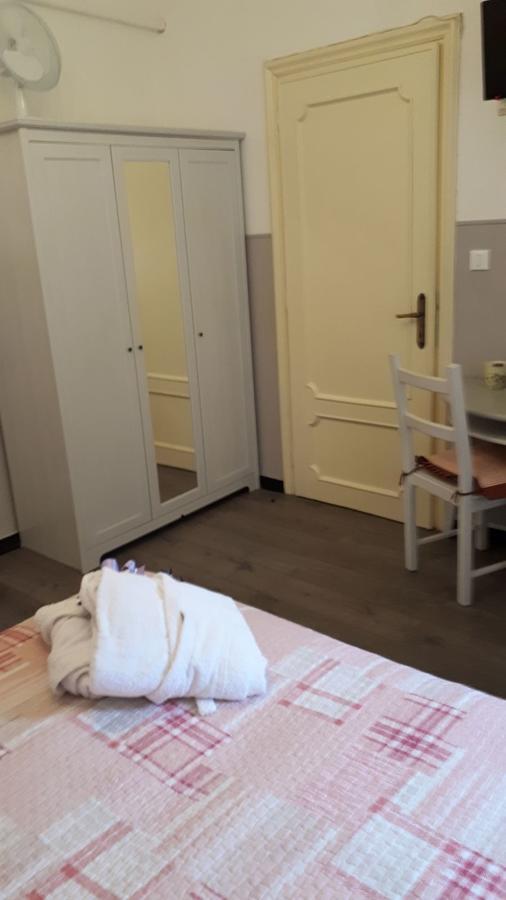 Ai Tre Limoni Bed & Breakfast Varazze Exterior photo